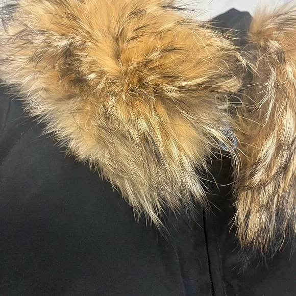 Larry Levine Black Quilted Down Puffer Jacket with Authentic Fox Fur Women’s S - Picture 5 of 12
